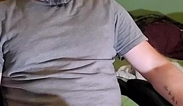 Watch Me Blow a Big Gloopy Load, and See My Cum up Close.