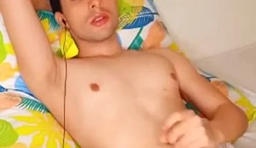 I Was Watching Gay Porn and Wanted to Masturbate and Throw All My Cum