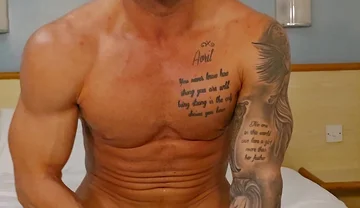 Huge Cock Huge Cumshot Solo!