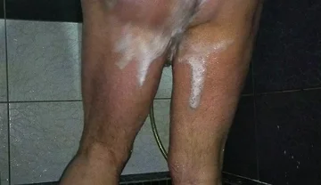 Daddy Showering