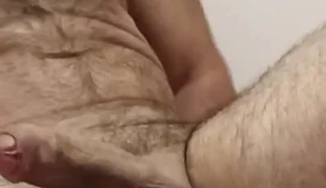 Jerking off and Cumming Great.