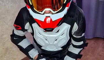 I Put on My Boyfriend's Mxgear, Cum Twice