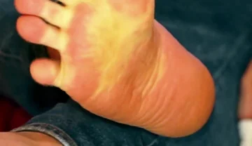Worship My Sweaty Feet