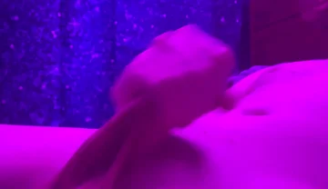 Redhead Teen Quick Orgasm Before Bed