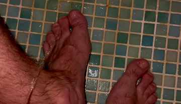 What Warm Urine! How Pleasant and Warm It Makes Your Feet