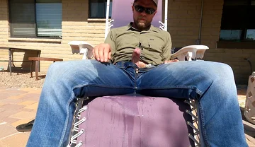 Giving Some Airbnb Neighbors a Jeans Wetting Piss Show