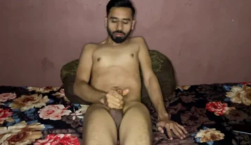 Lahore Bull New Porn Face Reveal Hot Women Fucking Service Available in Lahore