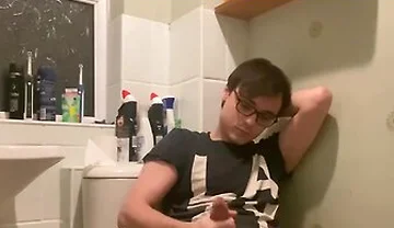 60fps 19 Year Cute Nerd With Huge 8 Cock Cums All Over Himself