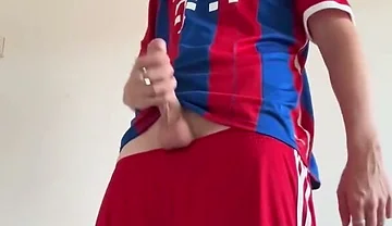 Horny Bro Comes Home From Soccer Practice