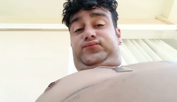I Love My Fat Look - Double Chin, Big Breast and Big Belly