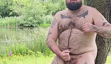 Does a Bear Cum in the Woods?
