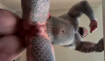 Tattooed Muscle Man Gets a Facial