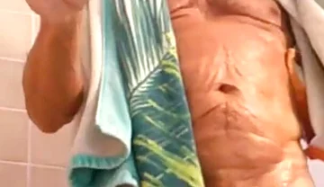 9-26-26 Naked After Tan Shower and Big Bad Leroy Brown Gets a Ride