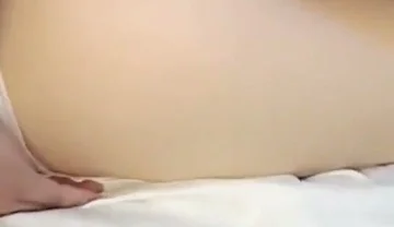 1021 Big-breasted, Big-assed Stepdaughter: Accidental Creampie Before Studying?