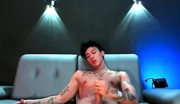 Justin Fuller On Tatted Stud With Uncut Monster Cock Gets Off