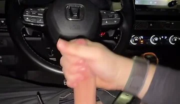 Loud Moaning And Praise *fucking In The Car* Huge Cumshot