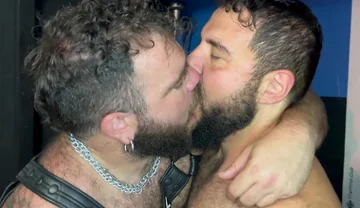 Hairy Gay Bear Top Deepthroat, Rimming, and Balls-deep Anal Pounding in Sweaty Cum-filled Hookup