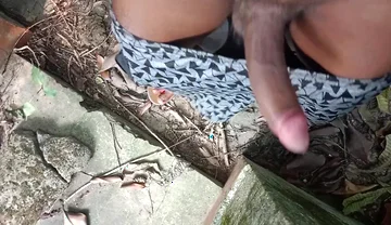 Mangal Bhola Sexy Boy in Jungle