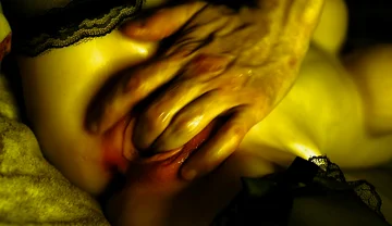 How She Loves to Masturbate Her Wet Pussy