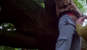 Sneaky BJ at the Park