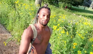 Kenniejai Walks Around Naked Outside and Gets Caught