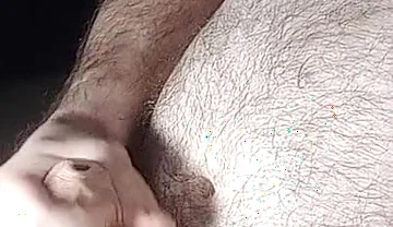 I'm Masturbating and Cum to My Hairy Belly