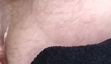 Lubing up My Ass