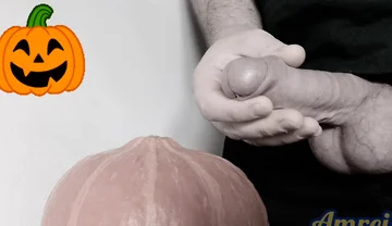 Happy Cuming Halloween!