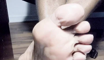Display My Soles, Under the Desk (2025)
