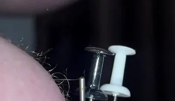 Thumtacks hurt