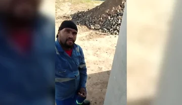 Before Heading Home, the Worker Gets a Quickie at the Construction Site.