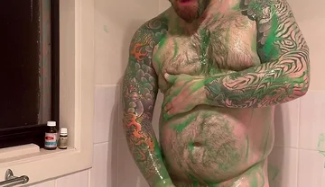 Chubby Bear Covers Himself in Slime and Jerks off