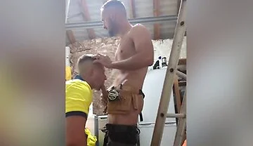 Tradie Lad Drops To His Knees