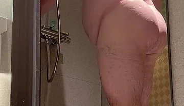 Chubby Guy Showering