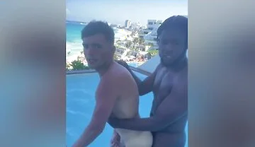 Lets Fuck On The Balcony So Everybody Can Watch And Hear Us!