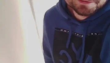 Masturbate in Train Toilets