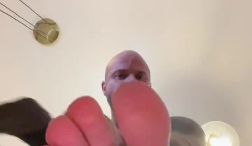 Brand New Giant Coach Video