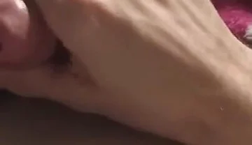 In the Morning, the Guy Decided to Jerk off a Little