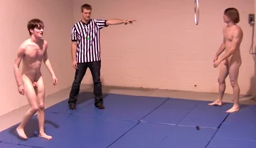 Strip Wrestling - Chapter 3