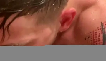 Steve Rickz Gives Good Head