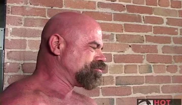 Stepdaddy Hunt 2: Loading Cock