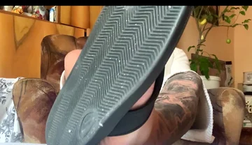 You Get to Spend a Full 14 Days Together with Stepdaddy Taking Care of His Feet in Quarantine