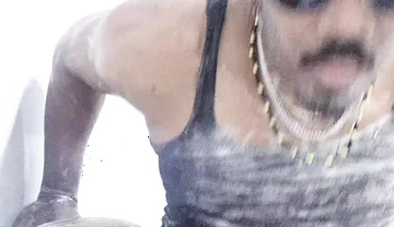 I Wash My Body in the Bath 5