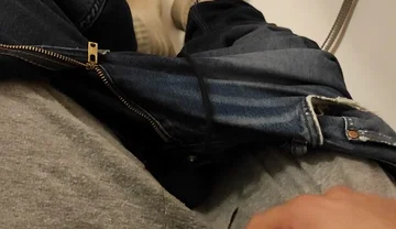 Dirty Pig Hammer on It, Pissing and Socks Toilet