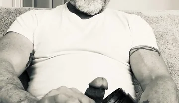 Hot B&w Bate