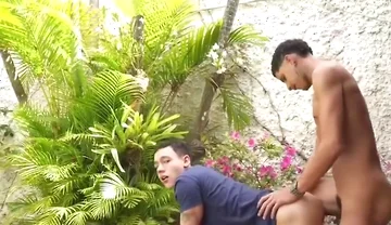 Latin Boys Slam Outside