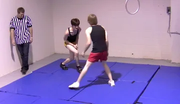 Strip Wrestling - Chapter 10